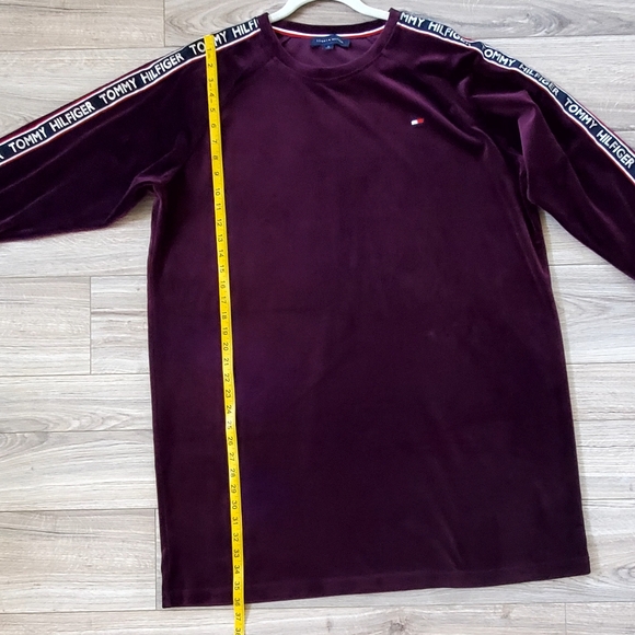Tommy Hilfiger Sporty Velour Logo Tape Sneaker Dress, Auborgine, 1X, EUC - Picture 1 of 11